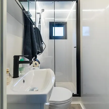 Traumzeitboot Jutta - Exklusiver Festlieger In Perfekter Lage Am Scharmuetzelsee * Bad Saarow