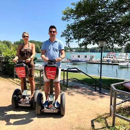Hausboot Traumzeitboot Jutta - Exklusiver Festlieger In Perfekter Lage Am Scharmuetzelsee * 바트 자로
