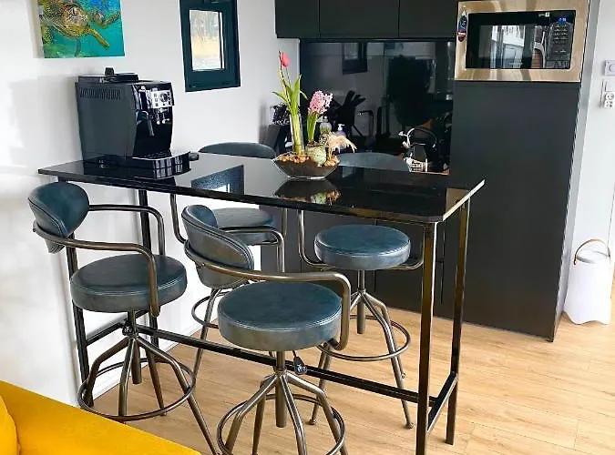 Traumzeitboot Jutta - Exklusiver Festlieger In Perfekter Lage Am Scharmuetzelsee Bateau-hôtel *