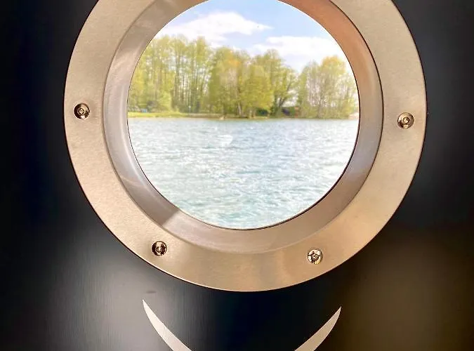 Hausboot Traumzeitboot Jutta - Exklusiver Festlieger In Perfekter Lage Am Scharmuetzelsee Bådhotel *