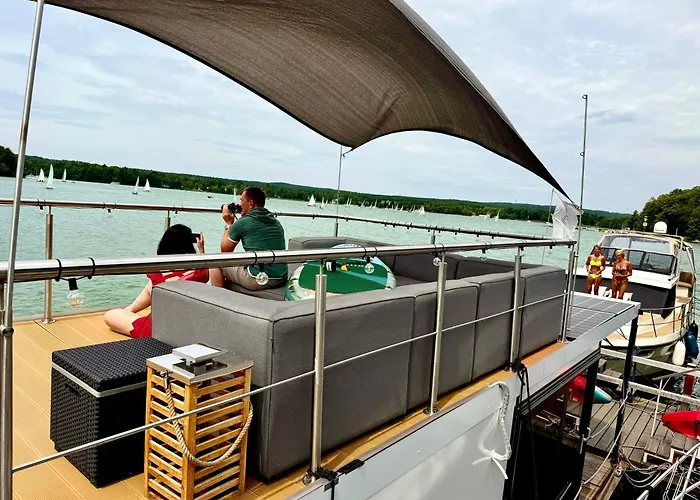 Traumzeitboot Jutta - Exklusiver Festlieger In Perfekter Lage Am Scharmuetzelsee Bad Saarow